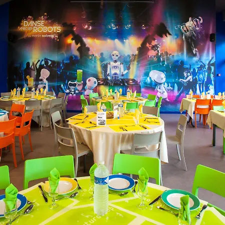 Hotel Du Futuroscope *