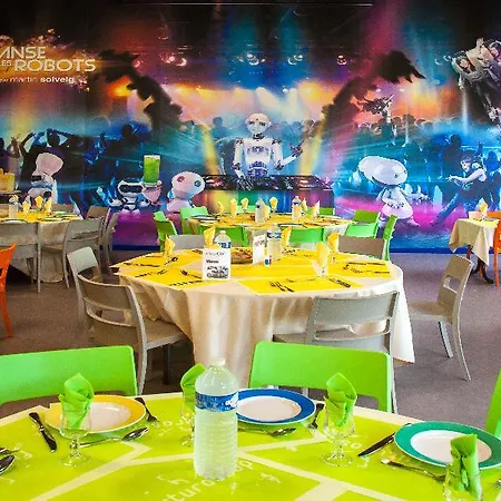 Du Futuroscope Hotel *