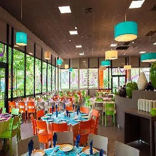 Hotel Du Futuroscope *